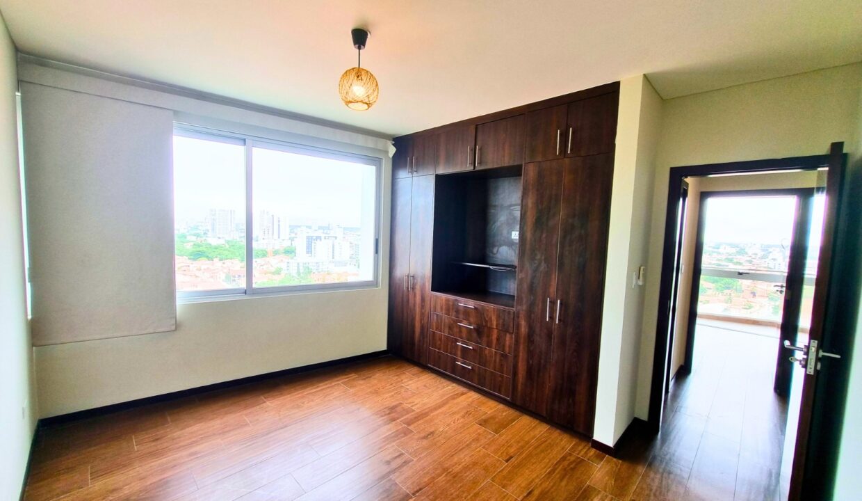 Imagen de WhatsApp 2025-04-09 a las 21.28.47_800b6f6b