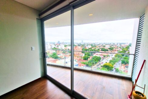 Imagen de WhatsApp 2025-04-09 a las 21.28.48_b53e3098